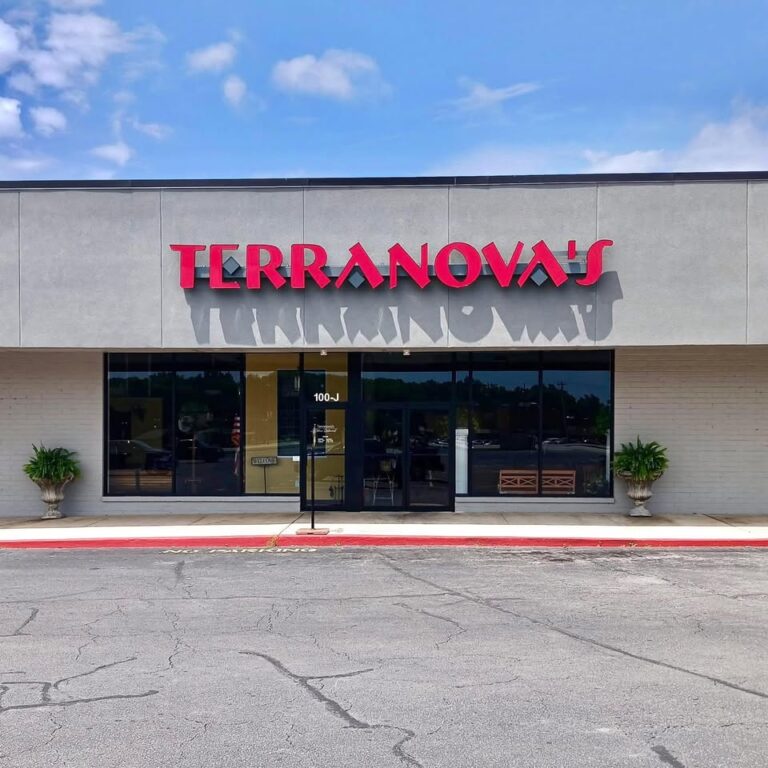 Terranovas Athens logo 768x768